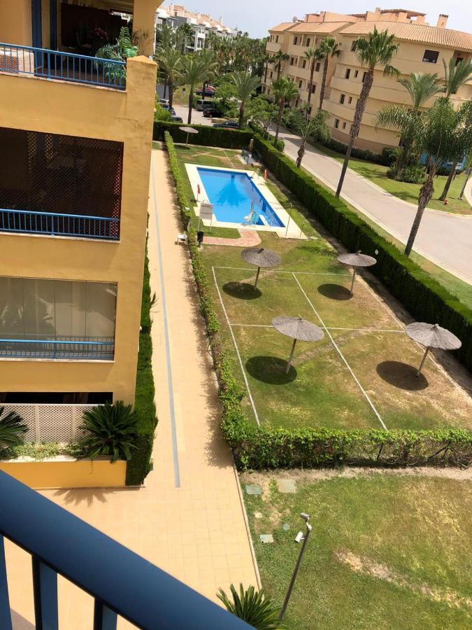 Ferienwohnung La Marina, Sotogrande Exterior foto